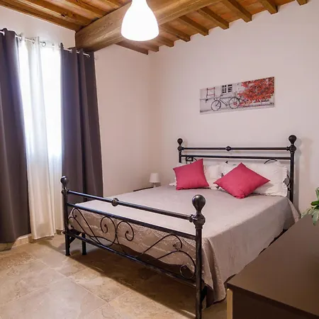 Borgo Felice * Larciano