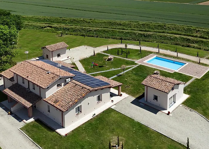 Borgo Felice * Larciano